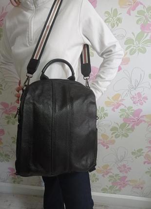 Жіночий рюкзак-сумка з натуральної шкіри