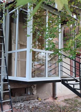 Металлические каркасы для лестниц Металлический каркас балконов