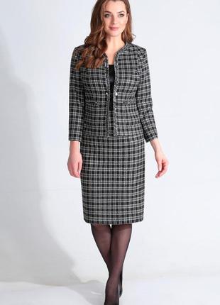 Стильный , качественный, офисный, деловой юбочный костюм ,р.44