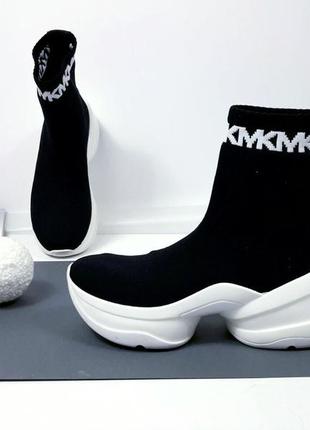 Женские кроссовки майкл корс. оригинал.
