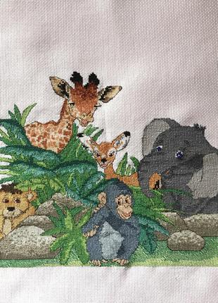 Ручна вишивка картина вишита хрестиком звірі в джунглях