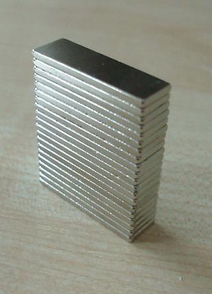 Магнит N35 сильный неодимовый (NdFeB), пластина 28х9х2мм