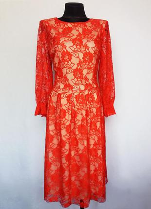 Стильное платье, красный гипюр. новое, р-ры 42-50
