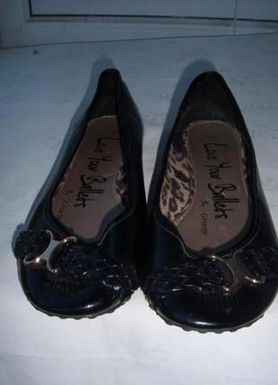 Туфли лаковые женские р.42