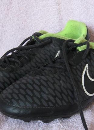 Бутсы nike magista eur 33, leder.