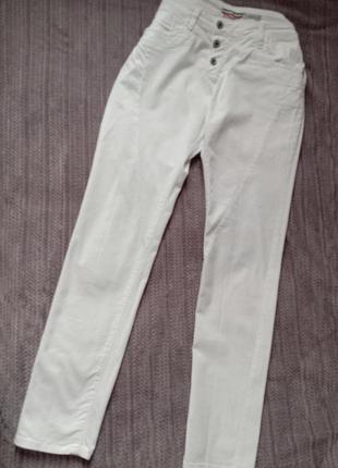 Please италия белые джинсы брюки с высокой посадкой 48-50р