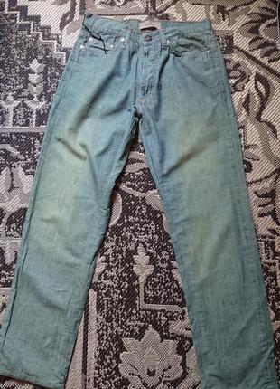 Брендові фірмові італійські літні джинси gf ferre,оригінал,нов...