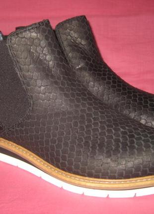 Кожаные демисезонные ботинки tamaris оригинал - 39 размер