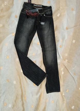 Женские новые джинсы 44 размер