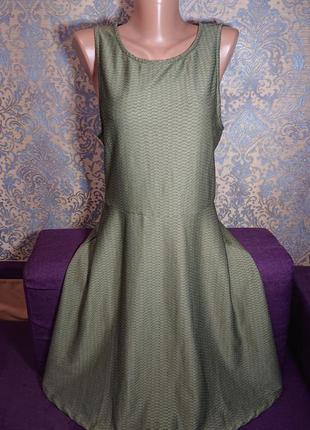 Красивое зеленое фактурное платье сарафан стиль ретро размер 4...