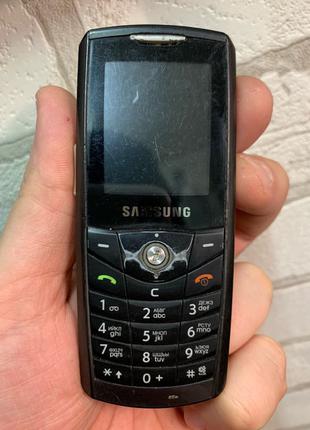 Мобільний телефон Samsung e200 під ремонт або на запчастини