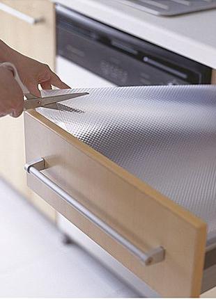 Коврик для кухонных ящиков полок шухляд холодильника 1,5*0,5м