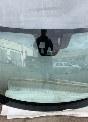 Лобовое стекло для Mazda 3 BM 2013- Original б/у