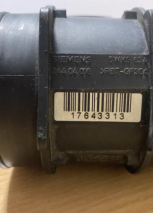 Датчик массового расхода воздуха 24404016 Opel Zafira B 2005- ...