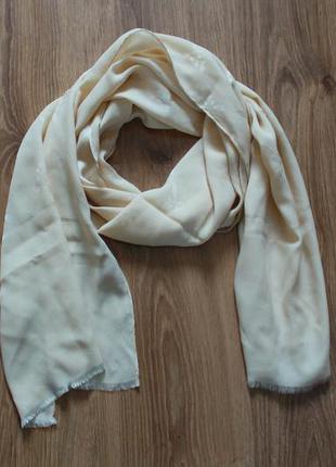 Нежный шелковый платок шарф дом моды франция париж ручная обка...