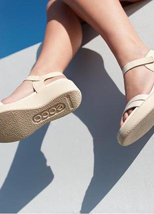 Босоножки ecco flowt wedge lx, р.37-41