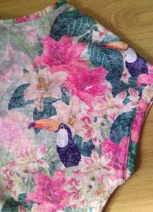 Трендовая футболка next блуза с тропическим принтом цветы птиц...