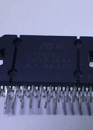 Комплект микросхема TDA 7850 MLT, MOSFET  конденсатор 25V 10000