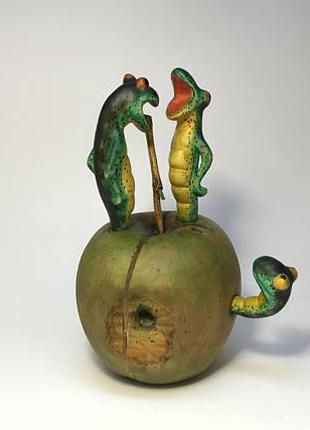 Колекційна статуетка "Яблуко розбрату"