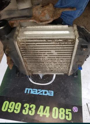 Радиатор интеркулер Mazda 3 BL R2AX 13 565 2009-2013 2,2 дизель
