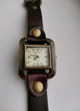 Продаю,часы наручные Стимпанк "RETRO STYLE" КВАРЦЕВЫЕ, женские.