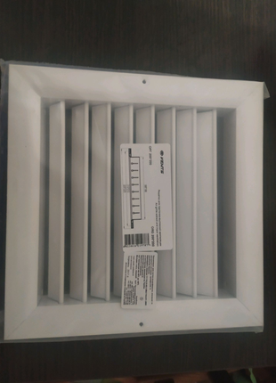 Решітка вентиляційна Vents OPГ 200*200