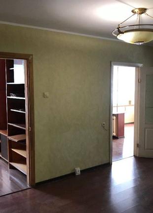 Продається 3-х кімнатна квартира по М. Жукова