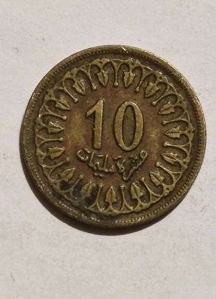 Продам монету Туниса