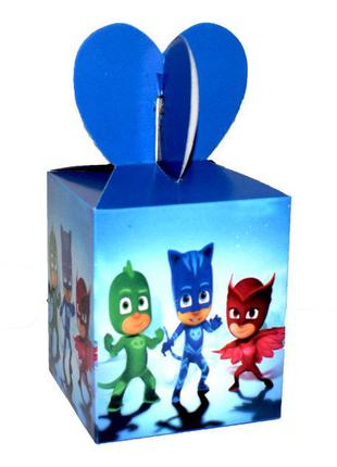 Коробка подарочная картонная в стиле " Герои в масках " 18 см....