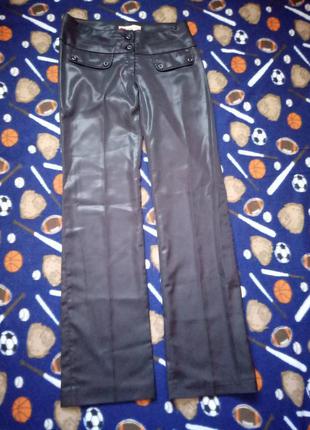 Черные атласные брюки