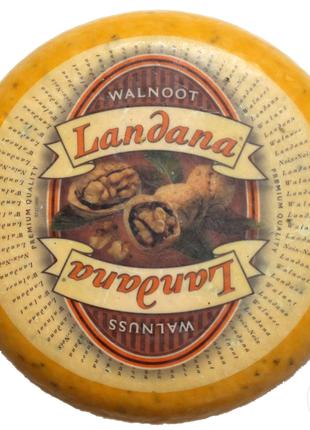 Сыр гауда с грецким орехом Landana Walnut 50% 300 г