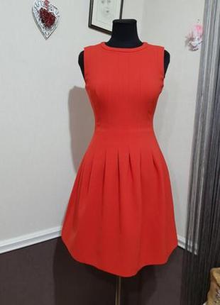 Красное коктейльное платье от h&m