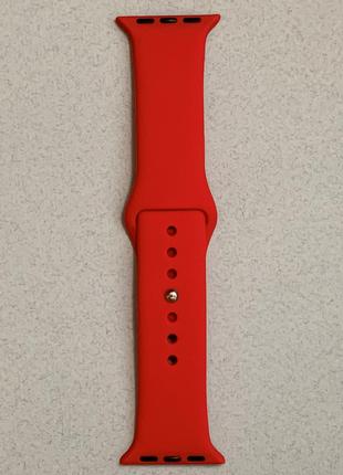 Ремешок силиконовый Sport Band Red для Apple Watch на модели 4...
