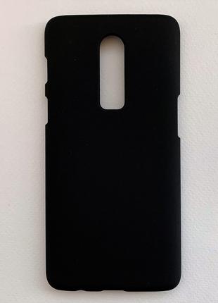 OnePlus 6 чехол противоударный черный матовый пластик