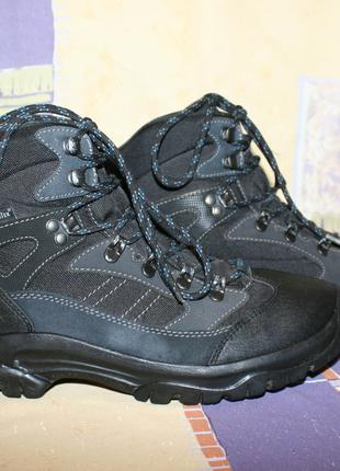 Трекинговые кроссовки ботинки Weissenstein,HydorTex,40 р,26 см ст