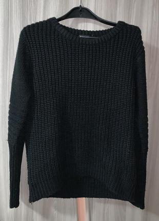 Чёрный тёплый свитер  кофта