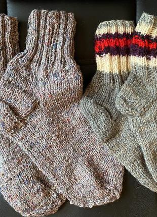Шкарпетки зимові, з натуральної вовни, в'язані.