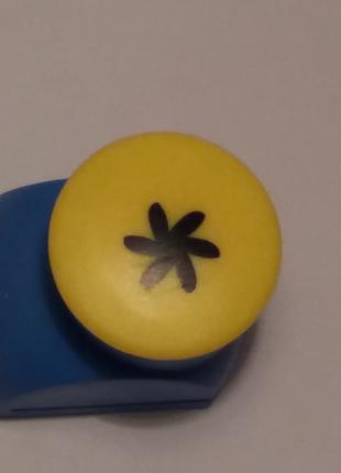 Креативний панч одинарний, d = 20 мм, у "Квітка"