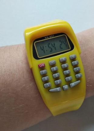 Спортивні наручний годинник-калькулятор для хлопчиків і дівчаток 