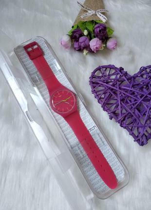 Жіночі ручні годинники рожеві swatch