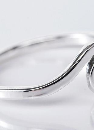 Кольцо минимализм серебристого цвета 17 размер