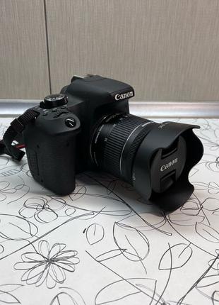 Фотоаппарат Canon EOS 800D Kit 18-55mm IS STM