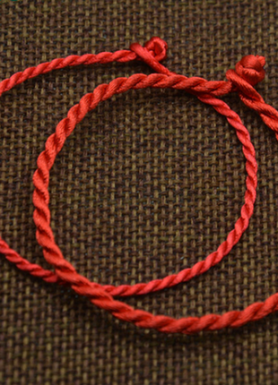 Красная нить - оберёг браслет на руку