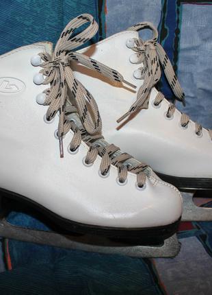Ковзани Botas черевики для фігурного катання 31 р