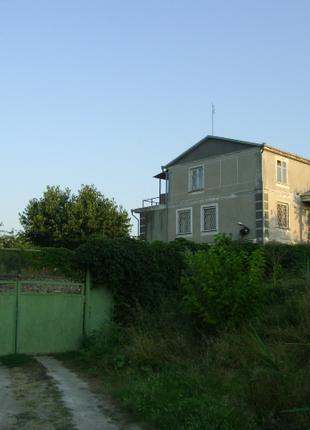 Купити будинок в передмісті Одеси