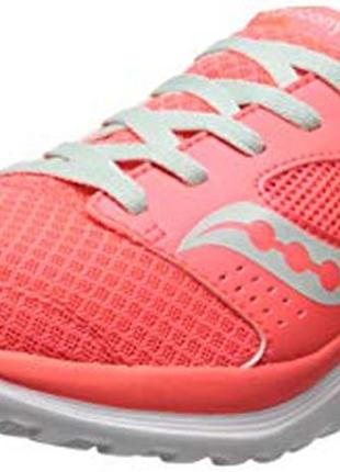 Беговые кроссовки saucony kineta relay, размер 7,5 us. оригина...