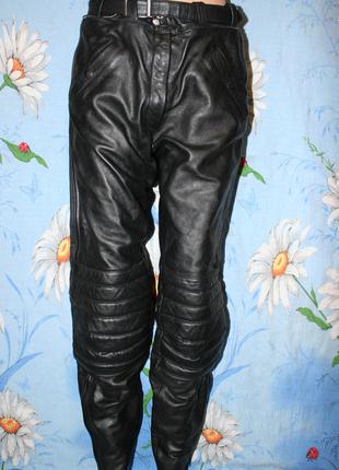 Кожаные штаны Leathers,Takai 42 р,защита Hiprotec.
