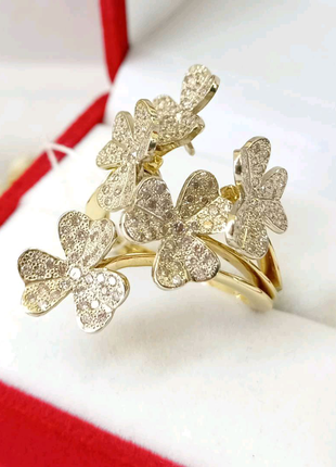 Золотое кольцо цветок с бриллиантами