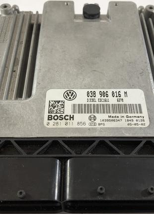 Блок управления двигателем Volkswagen T5