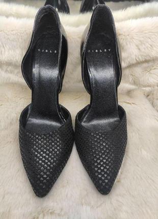 Черные лаковые кожаные туфли лодочки рептилия sisley